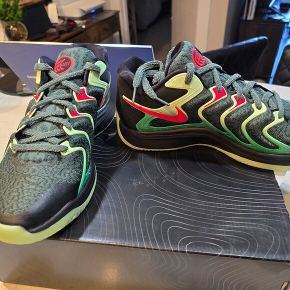 Nike Men’s KD 17 Easy Money Sniper Black Bright Crimson Basketball Shoes Size 10 - Picture 2 of 14